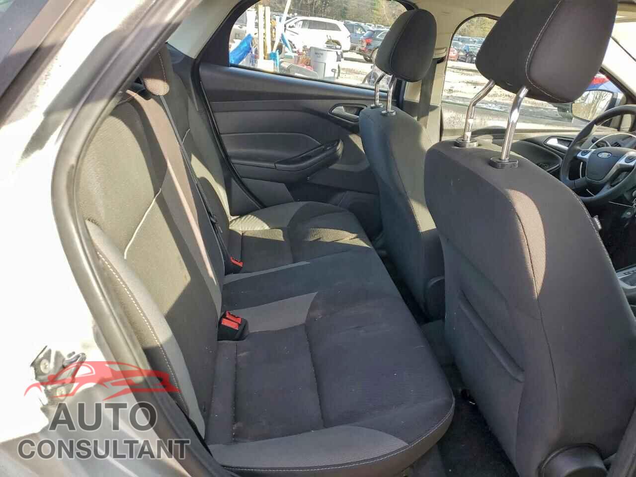 FORD FOCUS 2012 - 1FAHP3F22CL292218