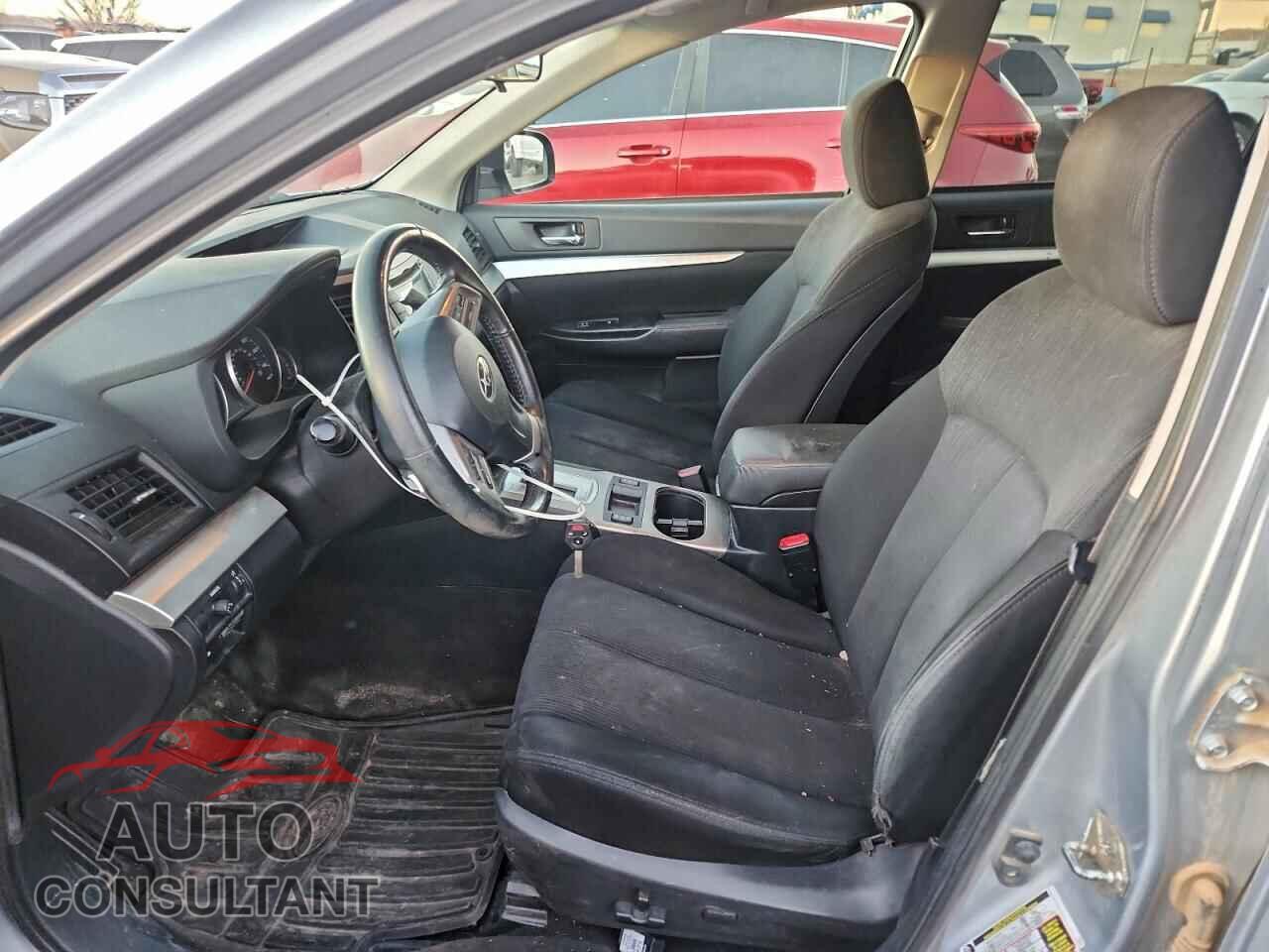 SUBARU OUTBACK 2013 - 4S4BRBCC4D3304805