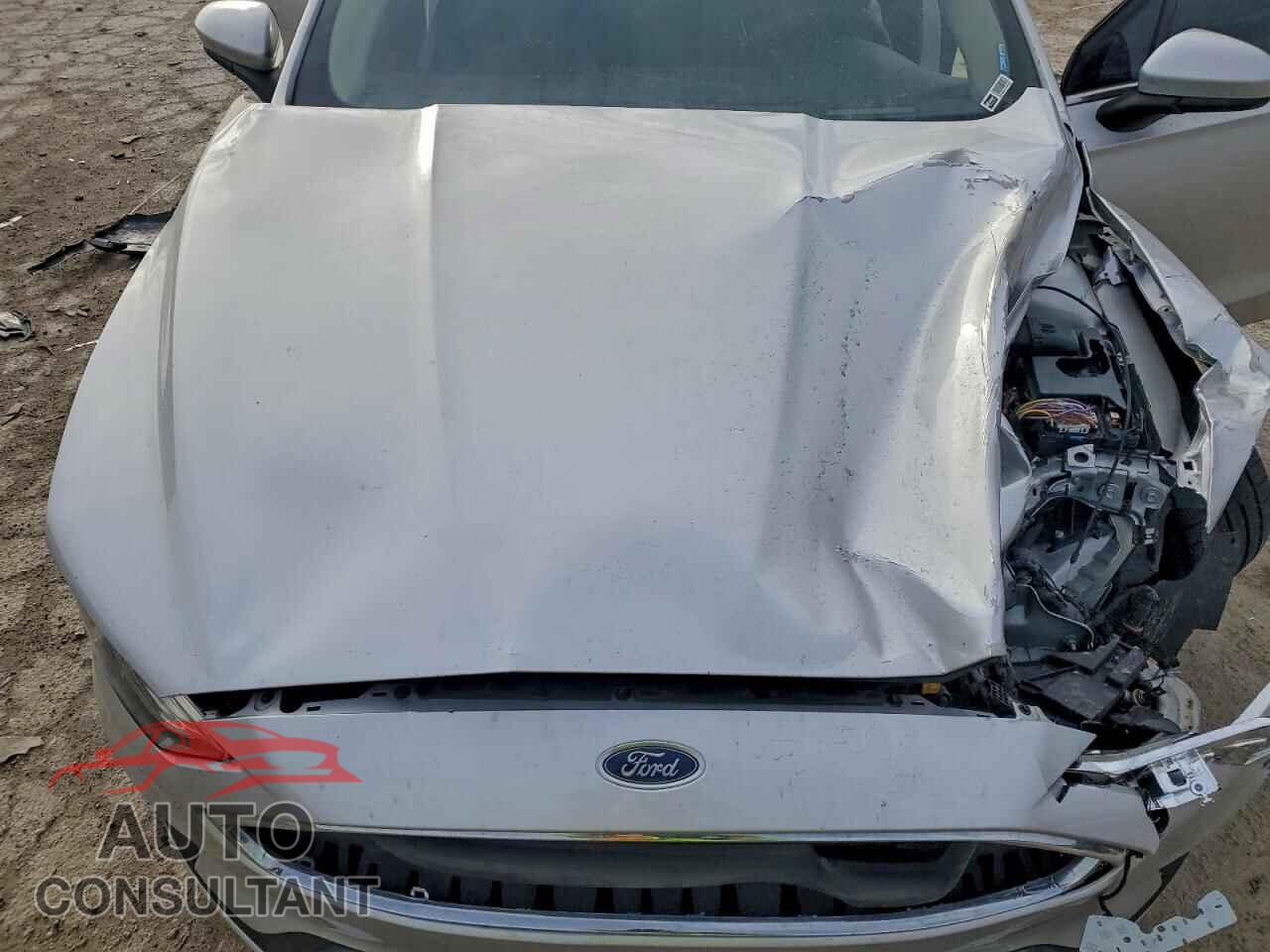 FORD FUSION 2019 - 3FA6P0LU1KR105420