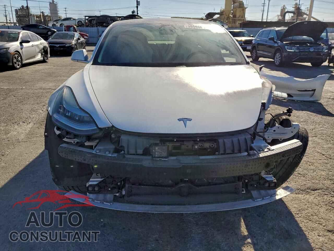 TESLA MODEL 3 2019 - 5YJ3E1EA8KF407638