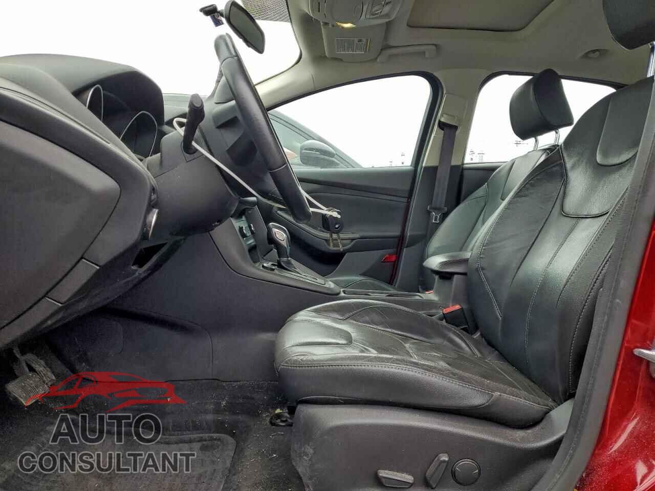 FORD FOCUS 2016 - 1FADP3F27GL325895