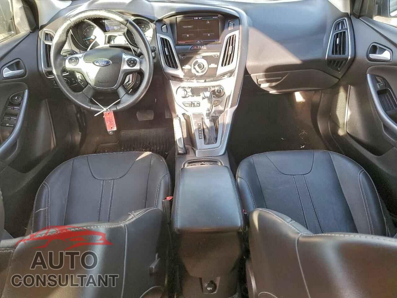 FORD FOCUS 2013 - 1FADP3N22DL241237