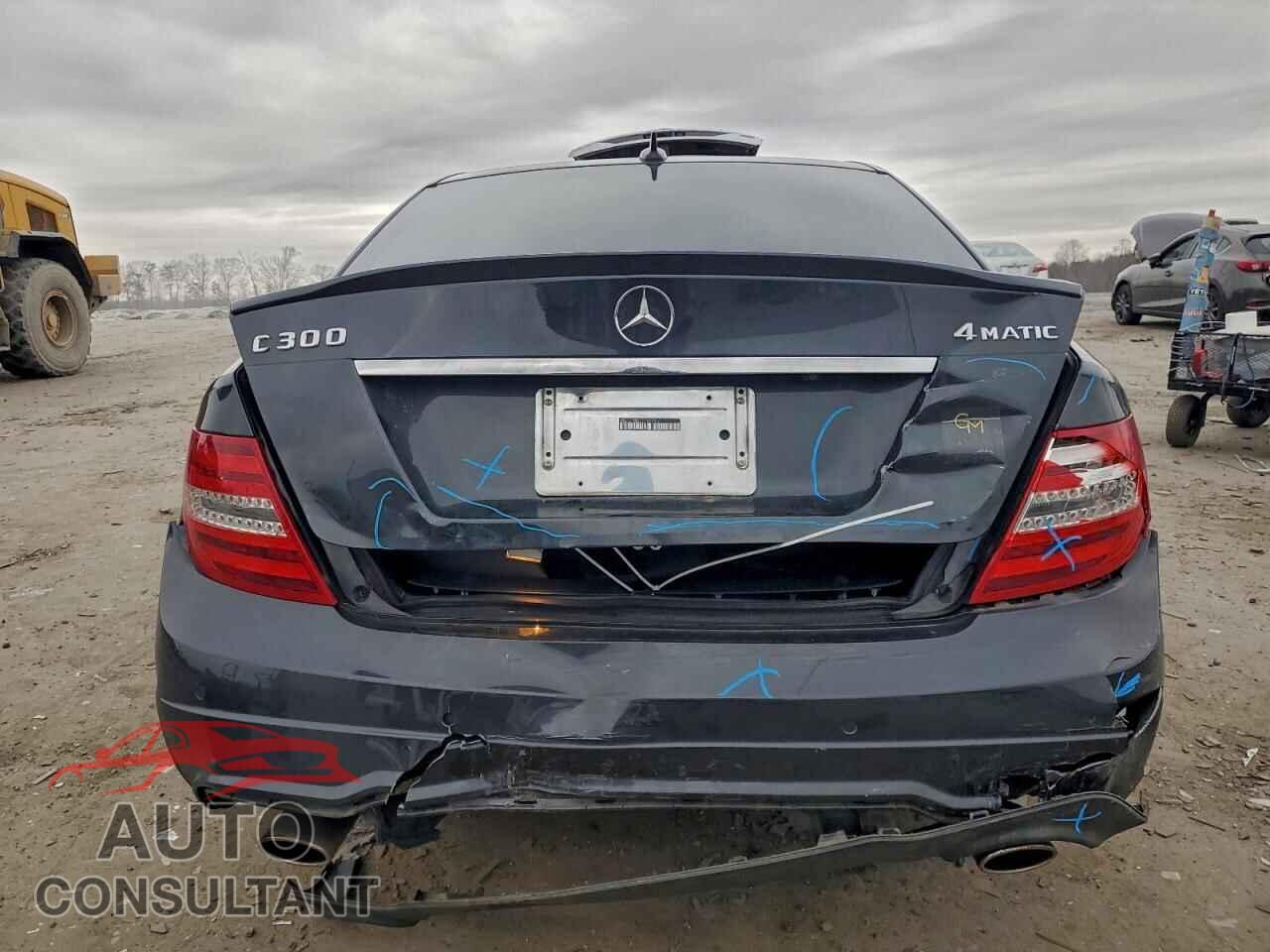 MERCEDES-BENZ C-CLASS 2012 - WDDGF8BB7CF909516