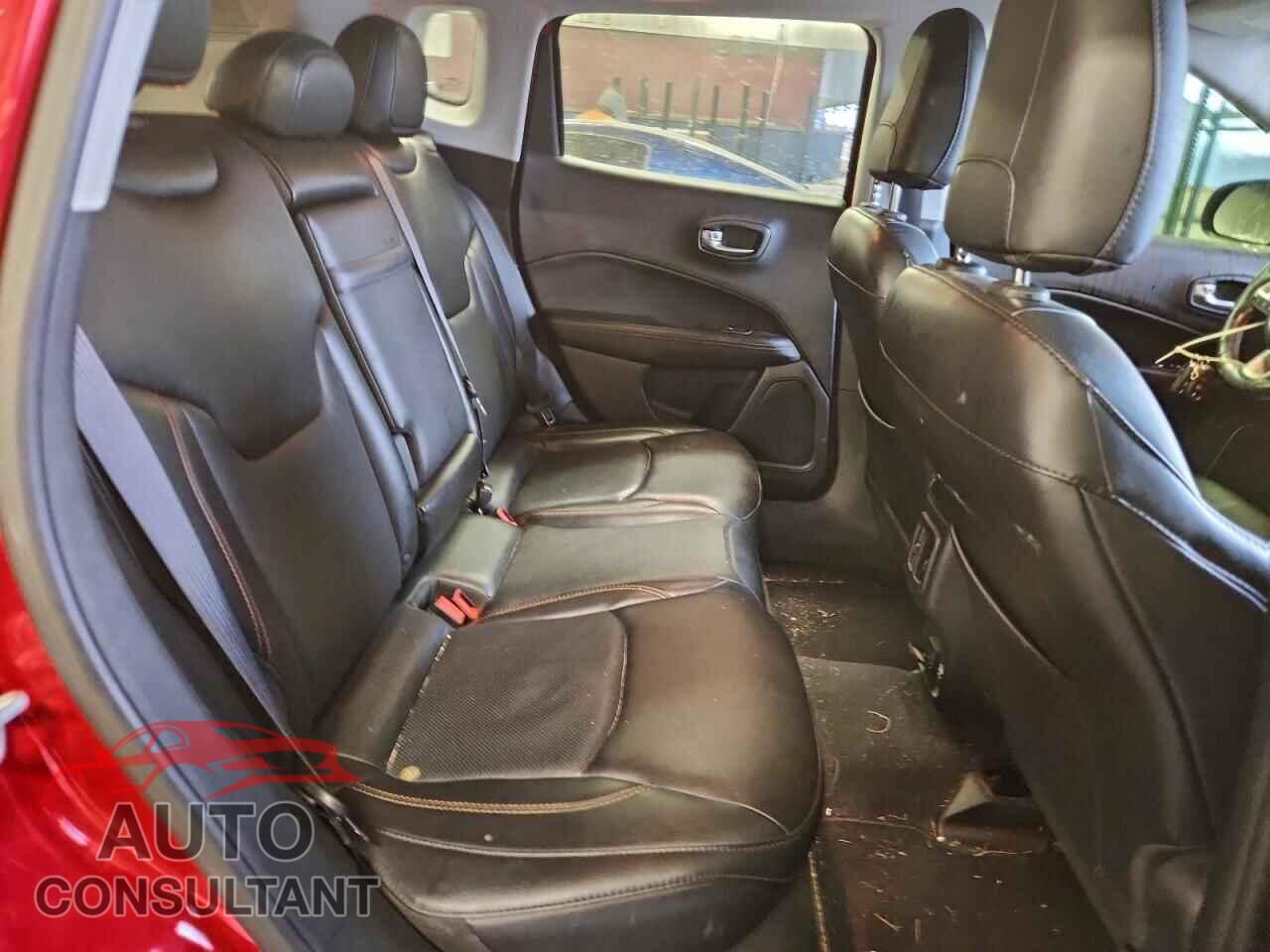 JEEP COMPASS 2018 - 3C4NJDCB7JT354464