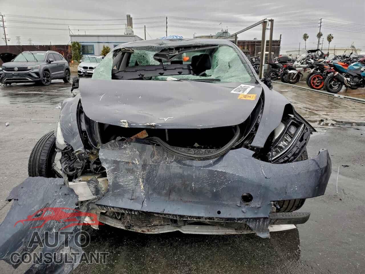TESLA MODEL 3 2021 - 5YJ3E1EB0MF938456