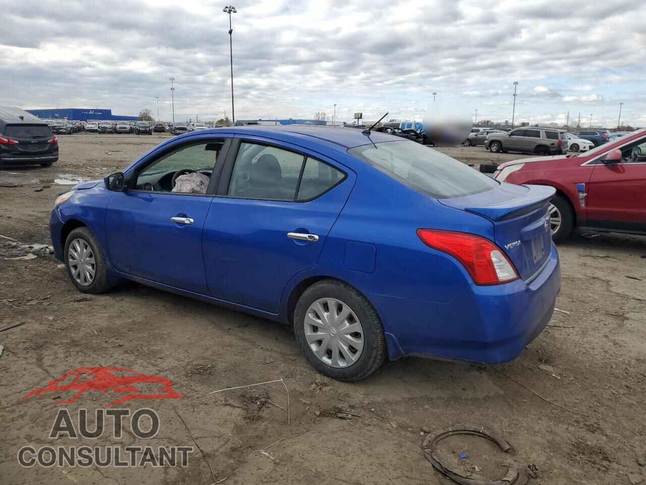 NISSAN VERSA 2017 - 3N1CN7AP6HL809233