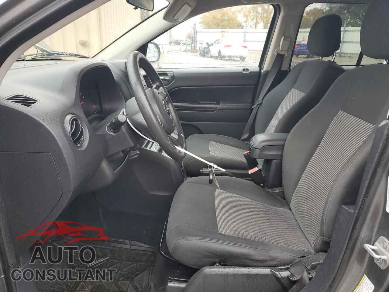JEEP COMPASS 2012 - 1C4NJDBB3CD523017