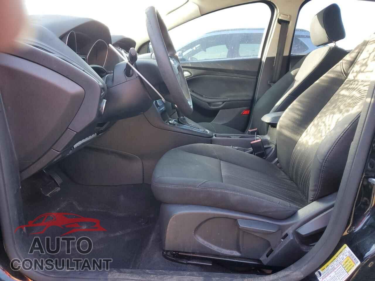 FORD FOCUS 2016 - 1FADP3F25GL356272