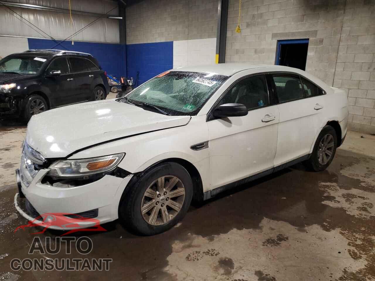 FORD TAURUS 2011 - 1FAHP2DW6BG165673