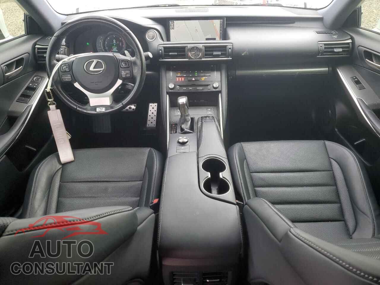 LEXUS IS 2017 - JTHBA1D26H5045111