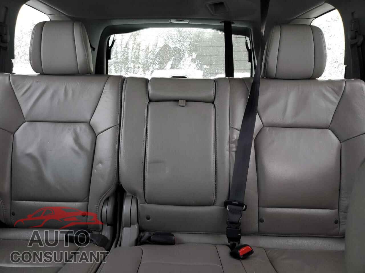 HONDA PILOT 2012 - 5FNYF4H50CB503641