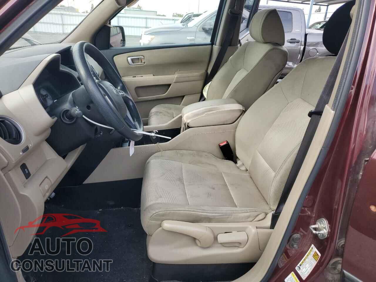 HONDA PILOT 2012 - 5FNYF3H27CB026481