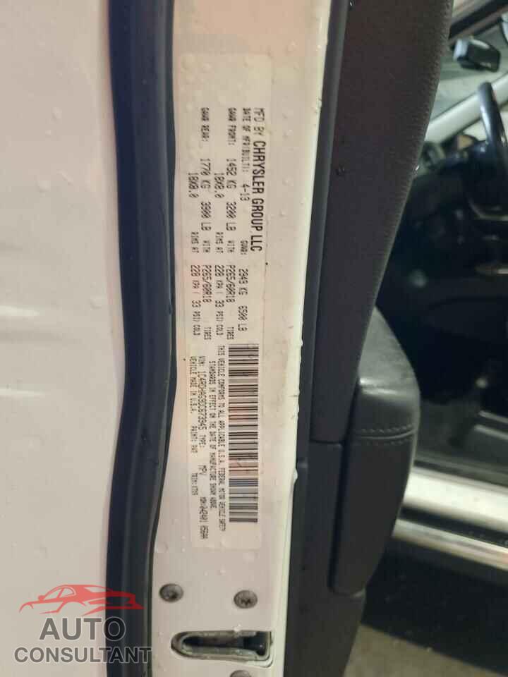 DODGE DURANGO 2013 - 1C4RDHAG9DC673945