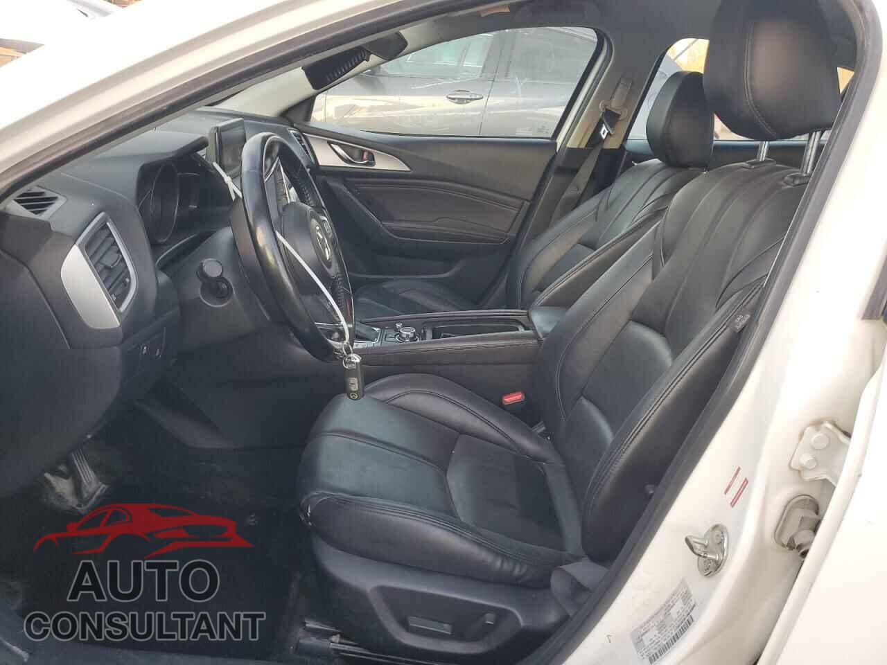 MAZDA 3 2017 - 3MZBN1L77HM125513