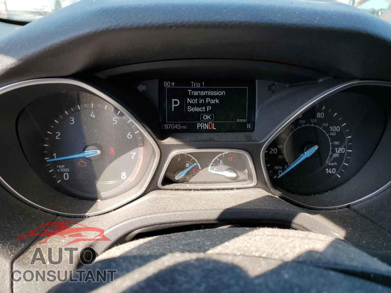 FORD FOCUS 2017 - 1FADP3K20HL282413