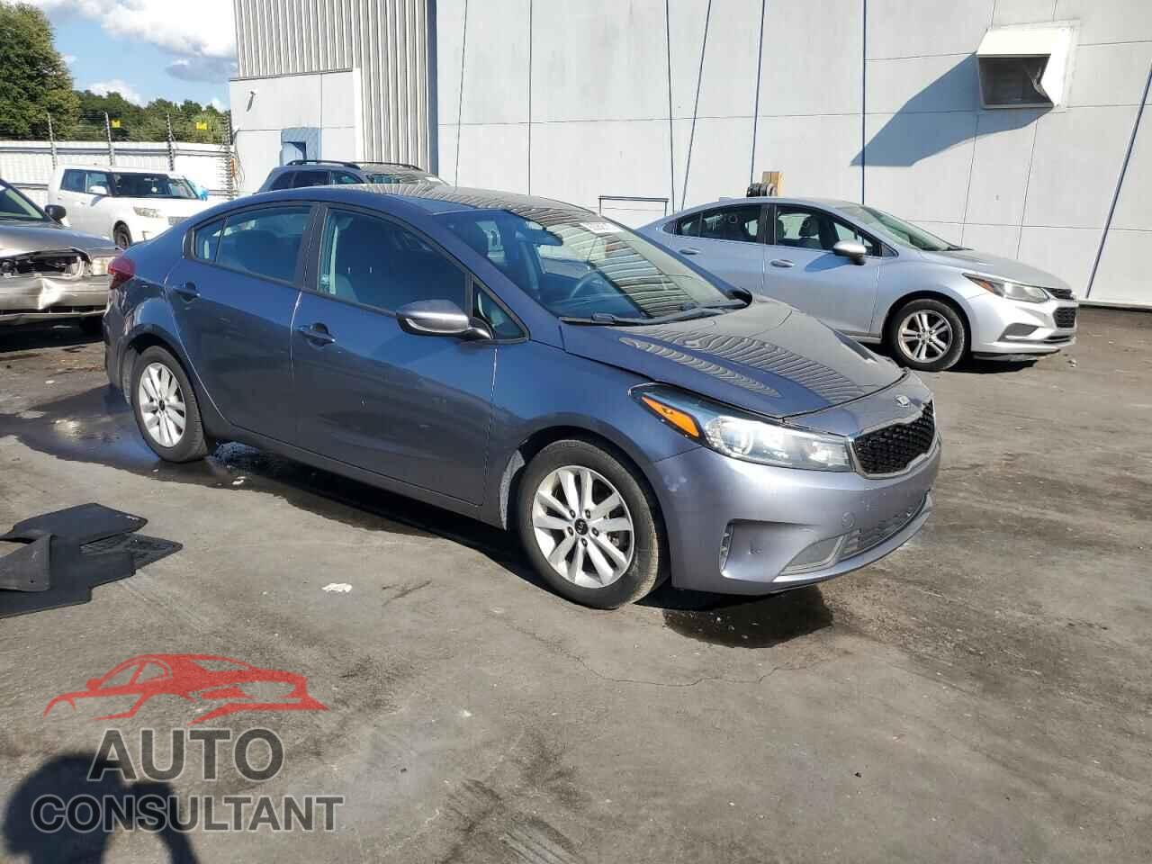 KIA FORTE 2017 - 3KPFL4A74HE047510