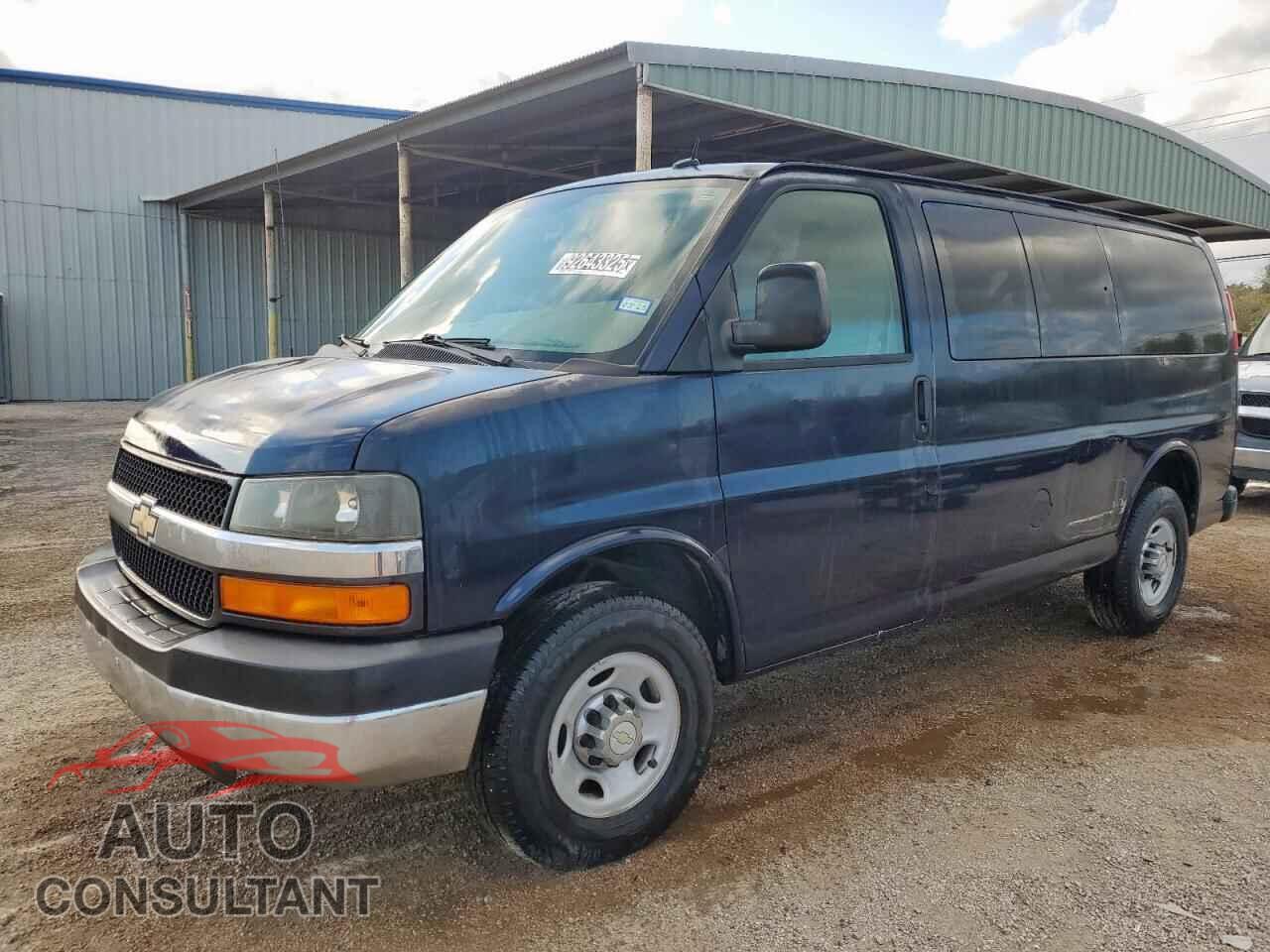 CHEVROLET EXPRESS 2012 - 1GAWGRFA0C1119359