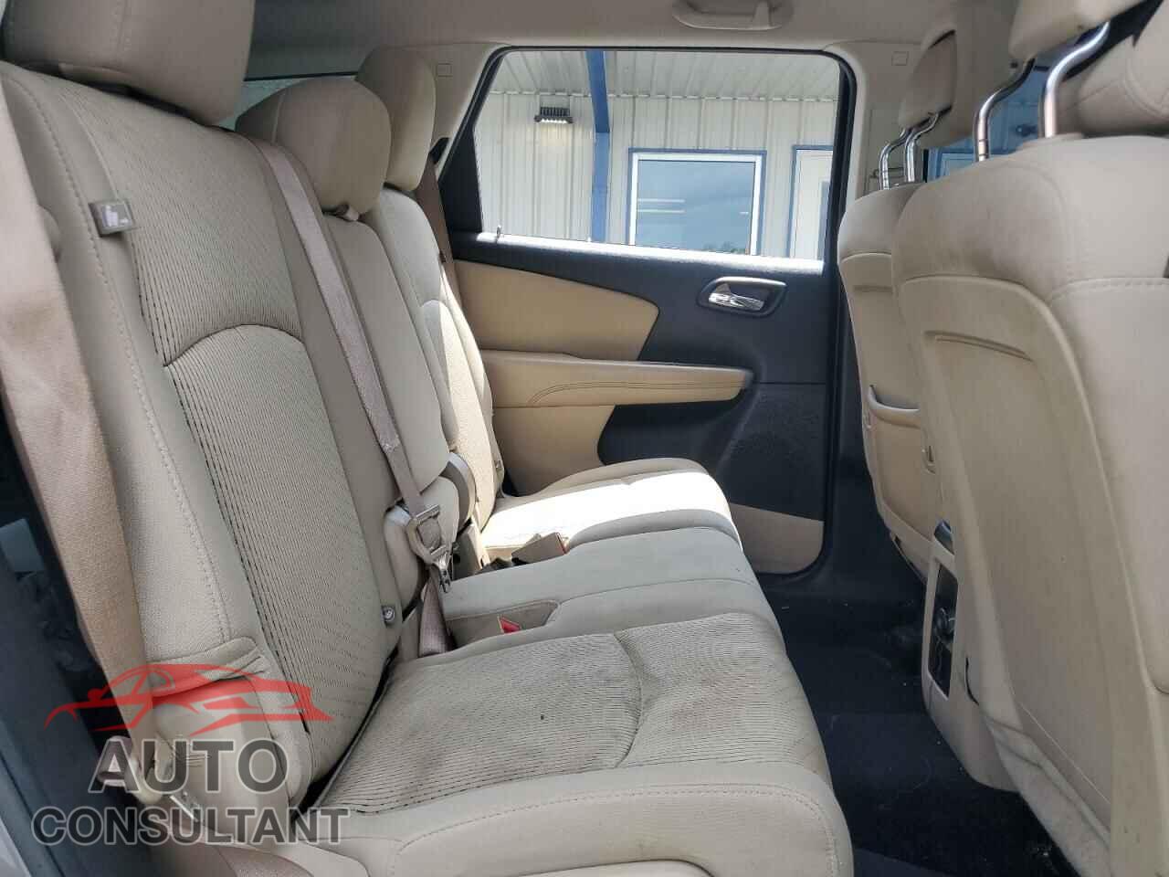 DODGE JOURNEY 2012 - 3C4PDCBG7CT180180
