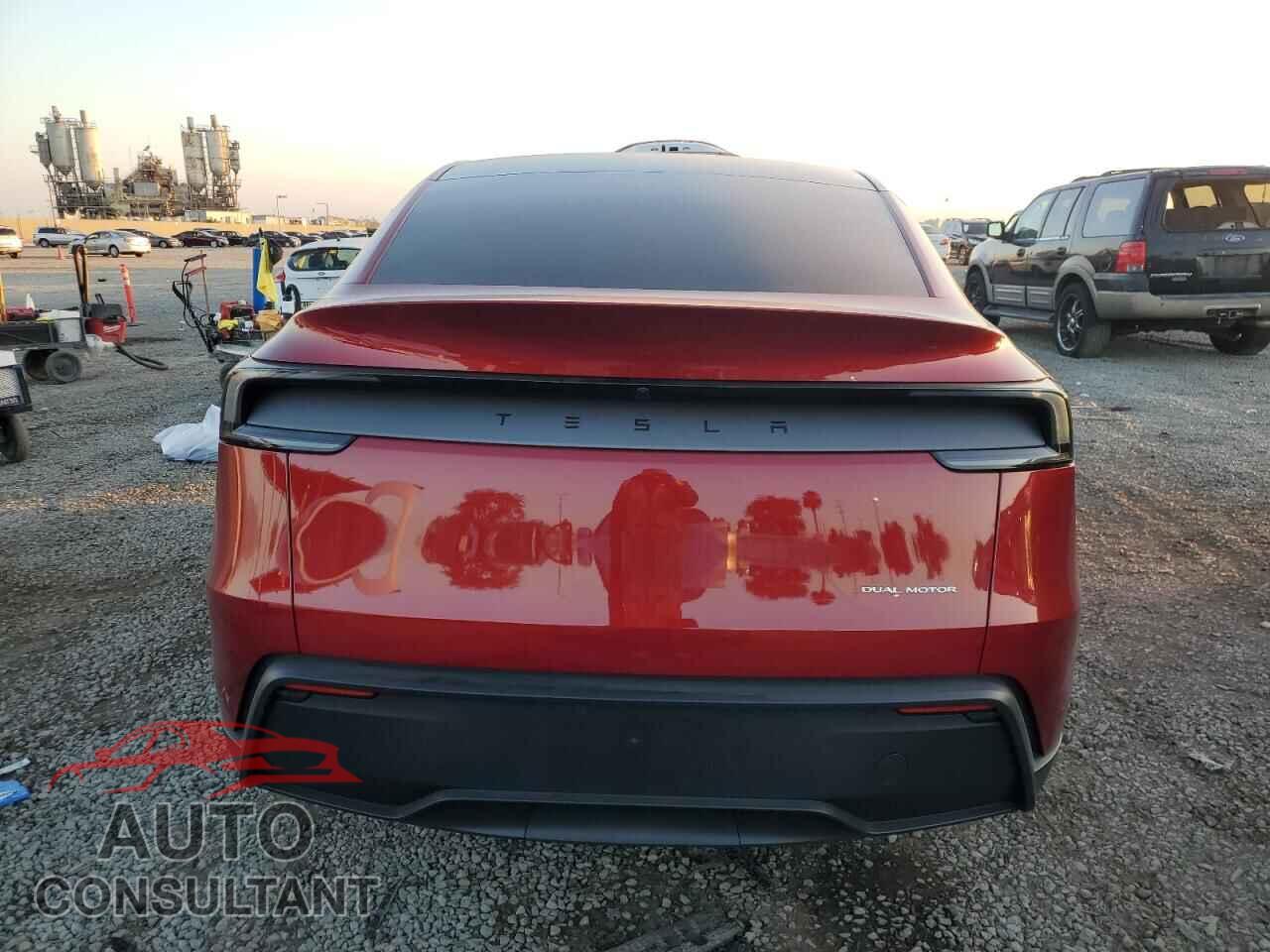 TESLA MODEL Y 2026 - 7SAYGDEE4TF374016
