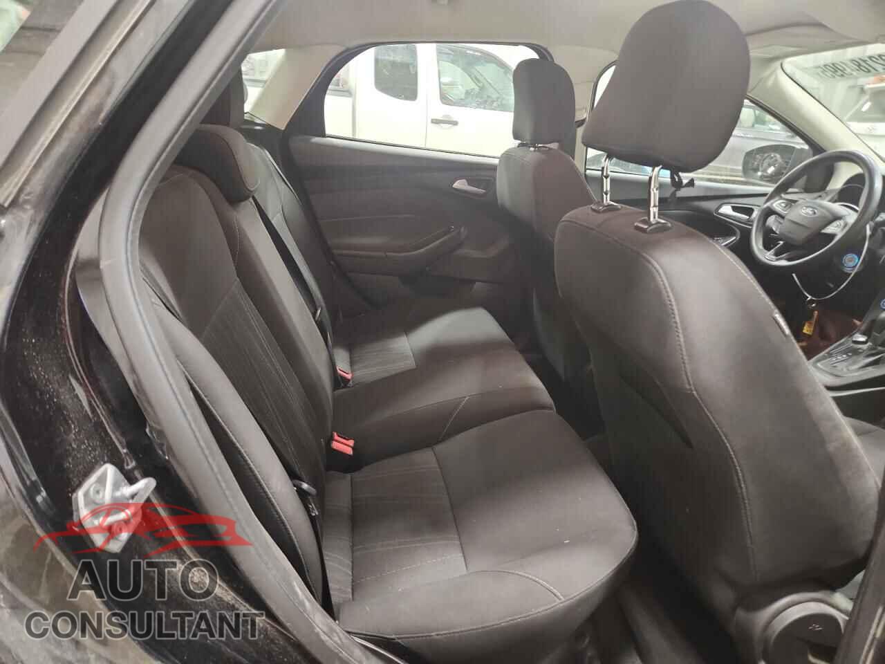 FORD FOCUS 2016 - 1FADP3K24GL338769