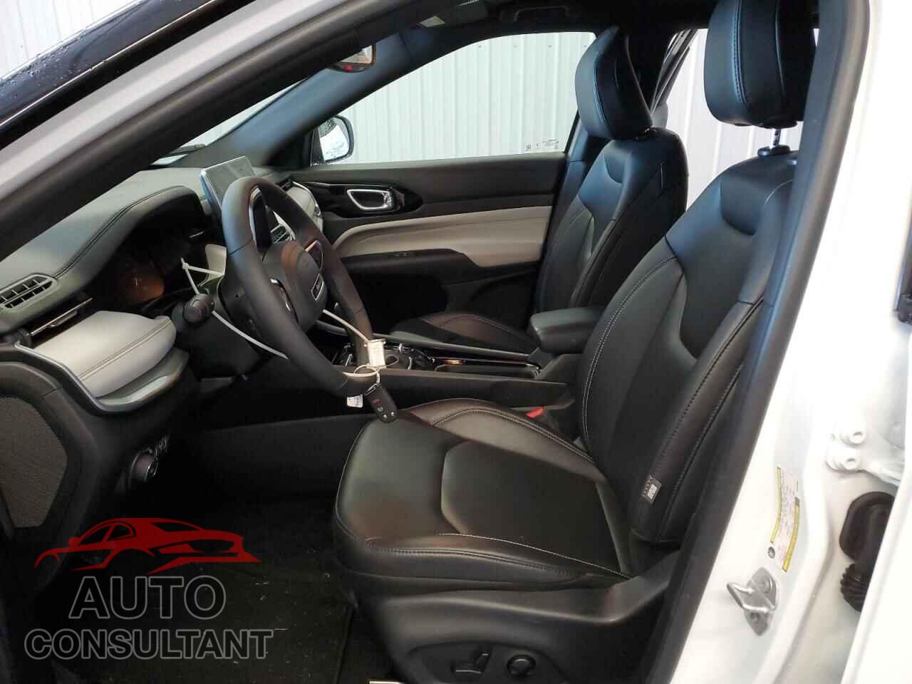 JEEP COMPASS 2025 - 3C4NJDCN5ST594561