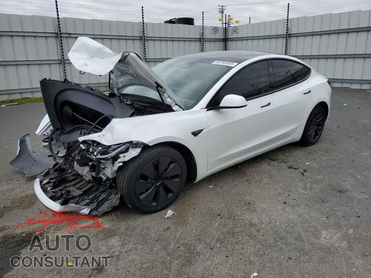 TESLA MODEL 3 2025 - 5YJ3E1EA2SF023046