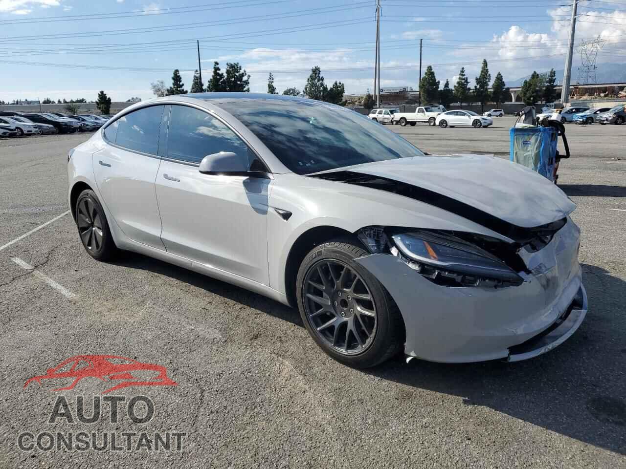 TESLA MODEL 3 2024 - 5YJ3E1EAXRF747285