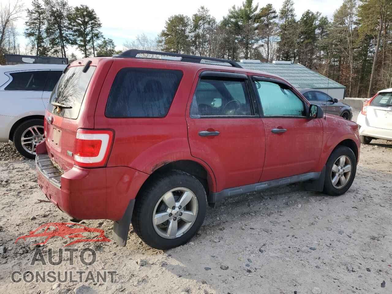 FORD ESCAPE 2010 - 1FMCU9DG3AKD24042