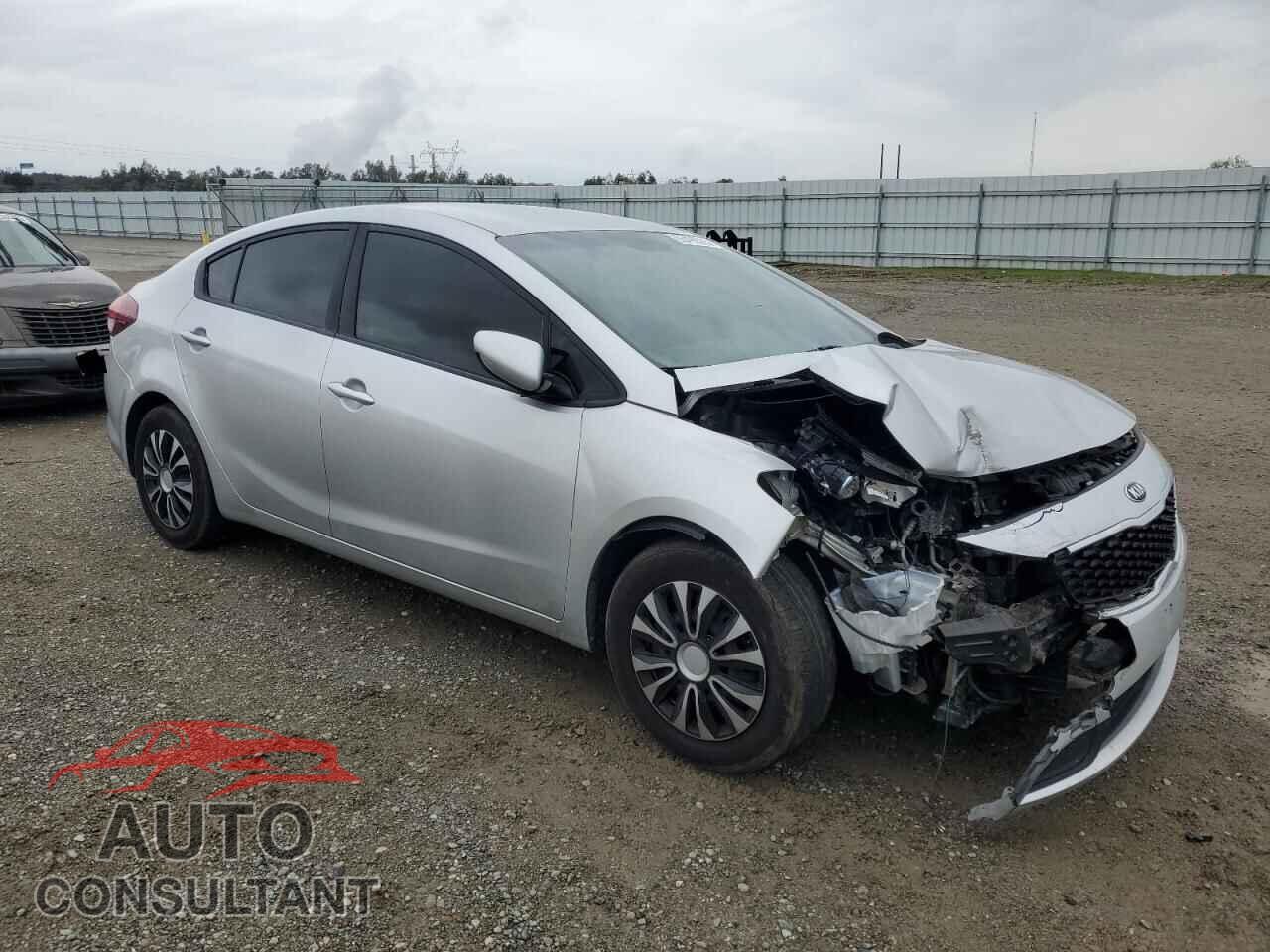 KIA FORTE 2017 - 3KPFK4A71HE006576