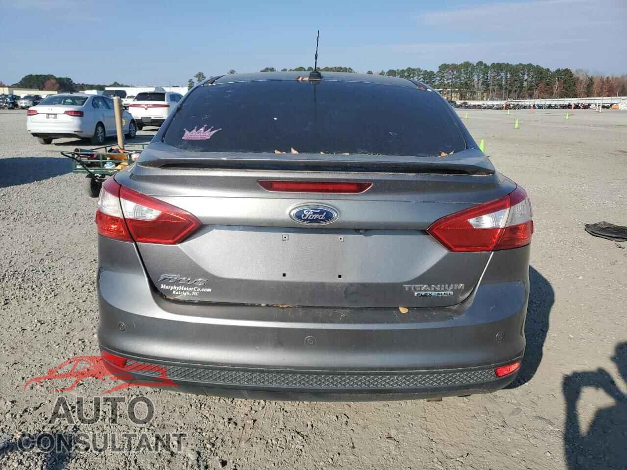 FORD FOCUS 2014 - 1FADP3J2XEL241266