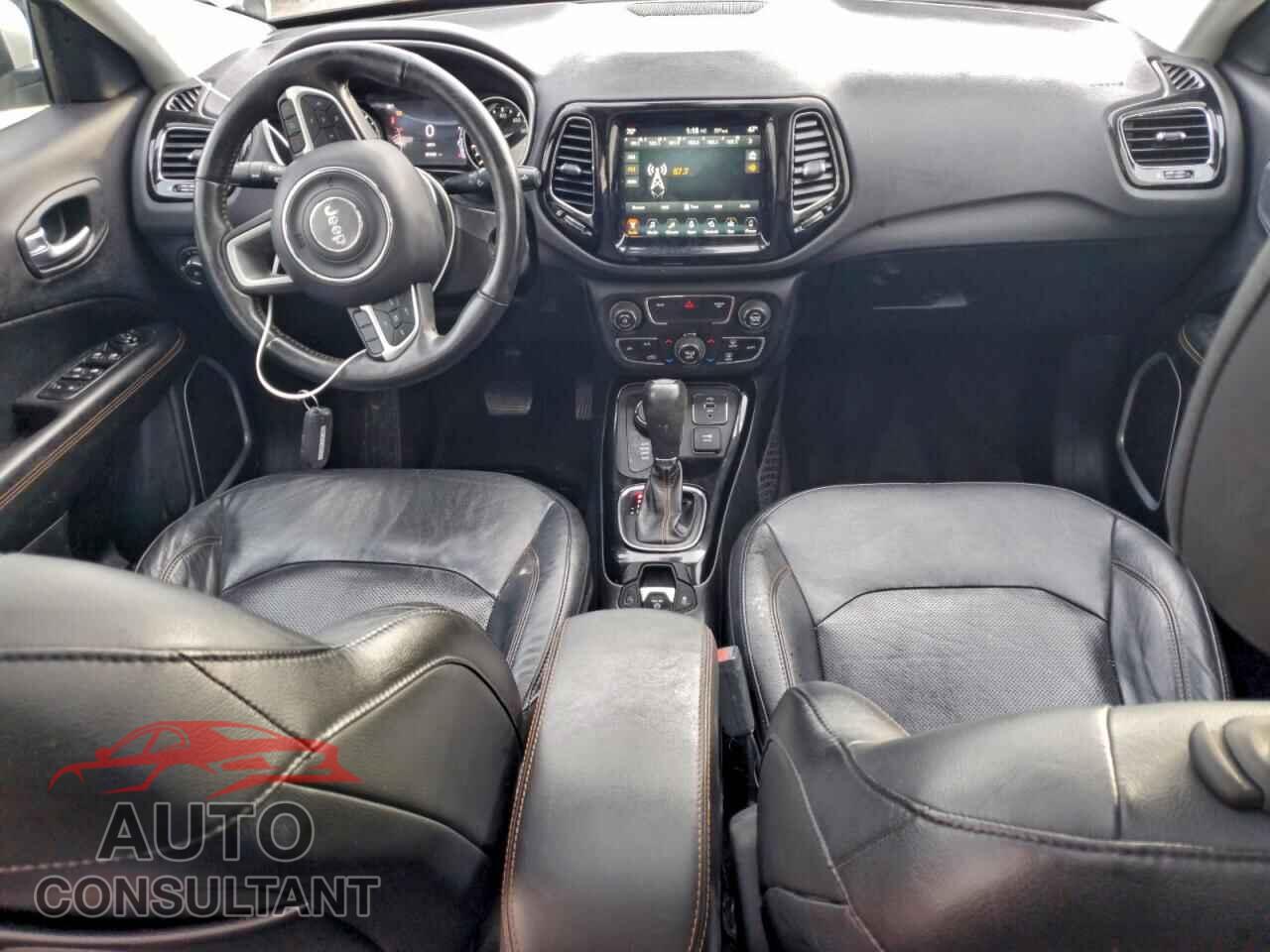 JEEP COMPASS 2018 - 3C4NJDCBXJT149155