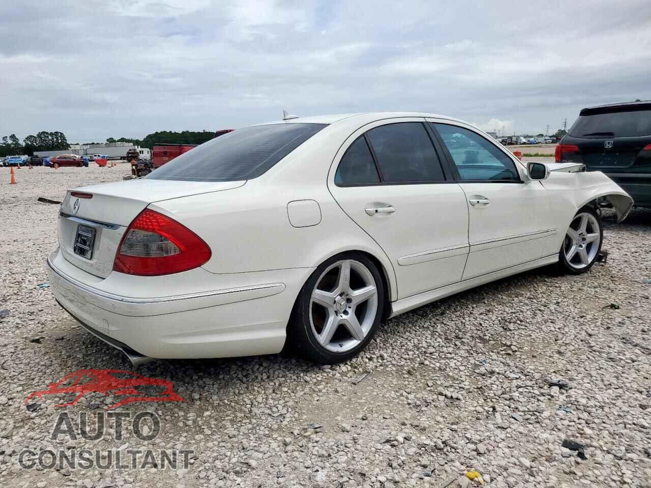 MERCEDES-BENZ E-CLASS 2009 - WDBUF72X79B432250