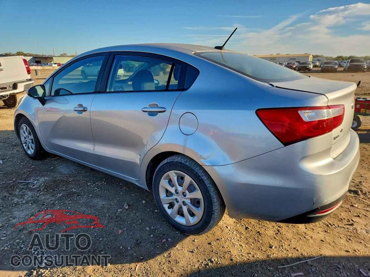 KIA RIO 2014 - KNADM4A34E6406936