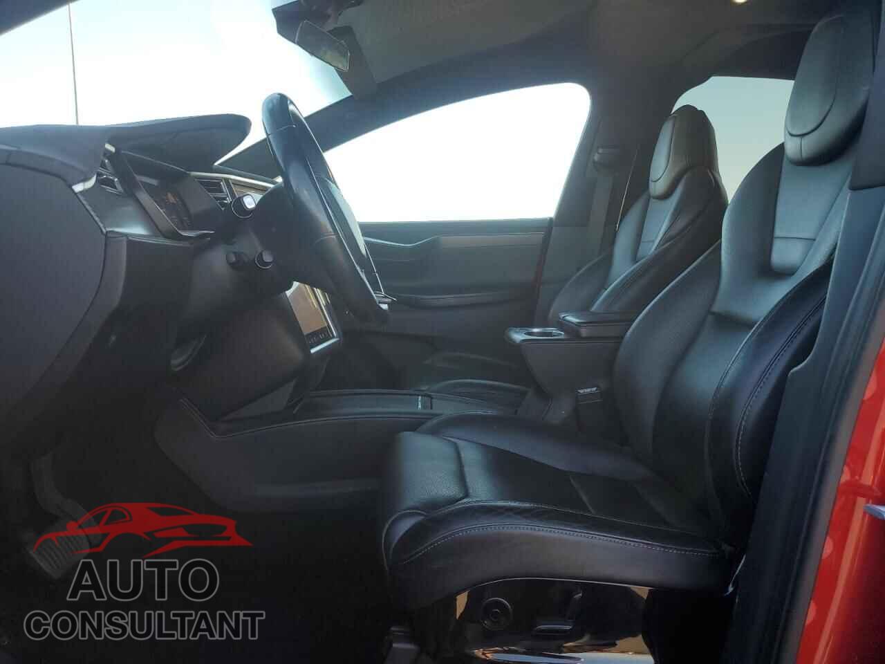 TESLA MODEL X 2016 - 5YJXCBE21GF006221