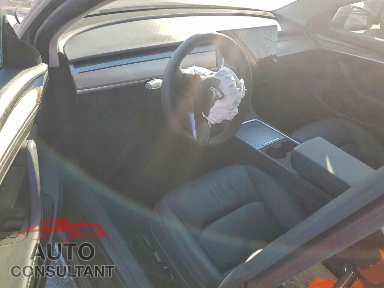 TESLA MODEL 3 2023 - 5YJ3E1EA6PF649755