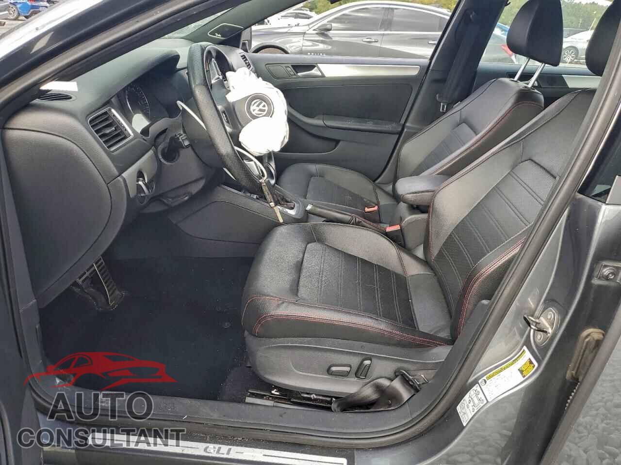 VOLKSWAGEN JETTA 2013 - 3VW4S7AJXDM291876