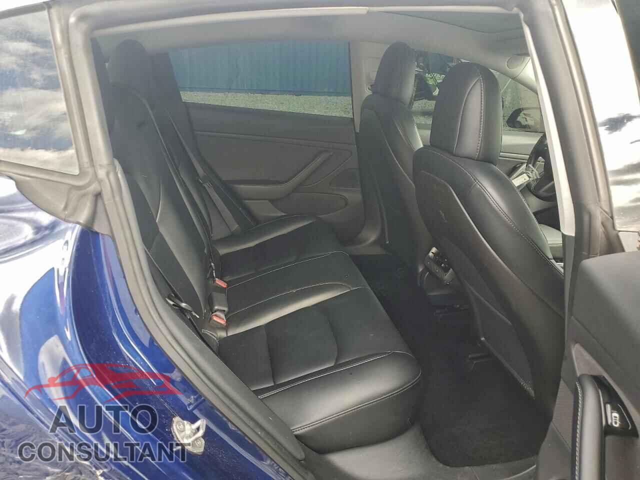 TESLA MODEL 3 2019 - 5YJ3E1EB1KF442160