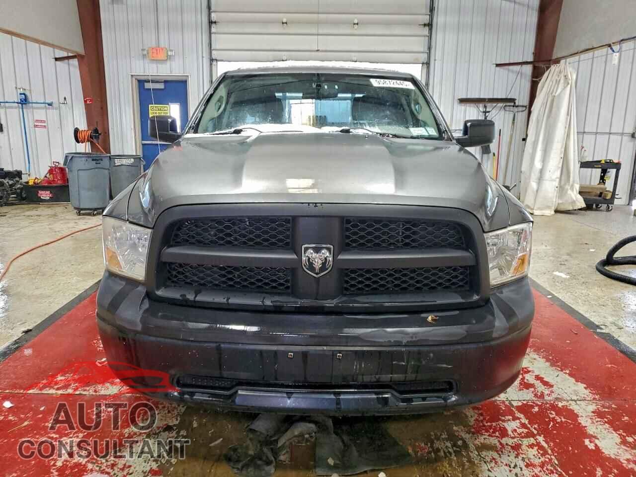 DODGE RAM 1500 2012 - 1C6RD7FP8CS232824