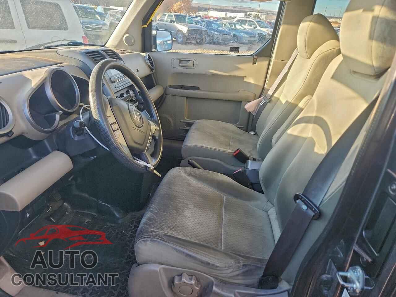 HONDA ELEMENT 2011 - 5J6YH2H71BL001131
