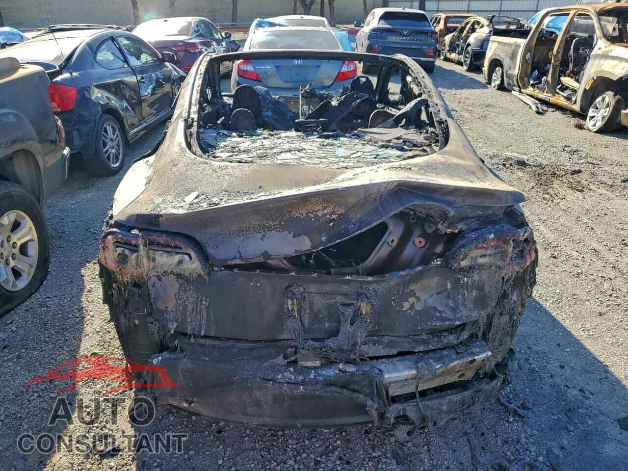 TESLA MODEL 3 2020 - 5YJ3E1EA6LF645506