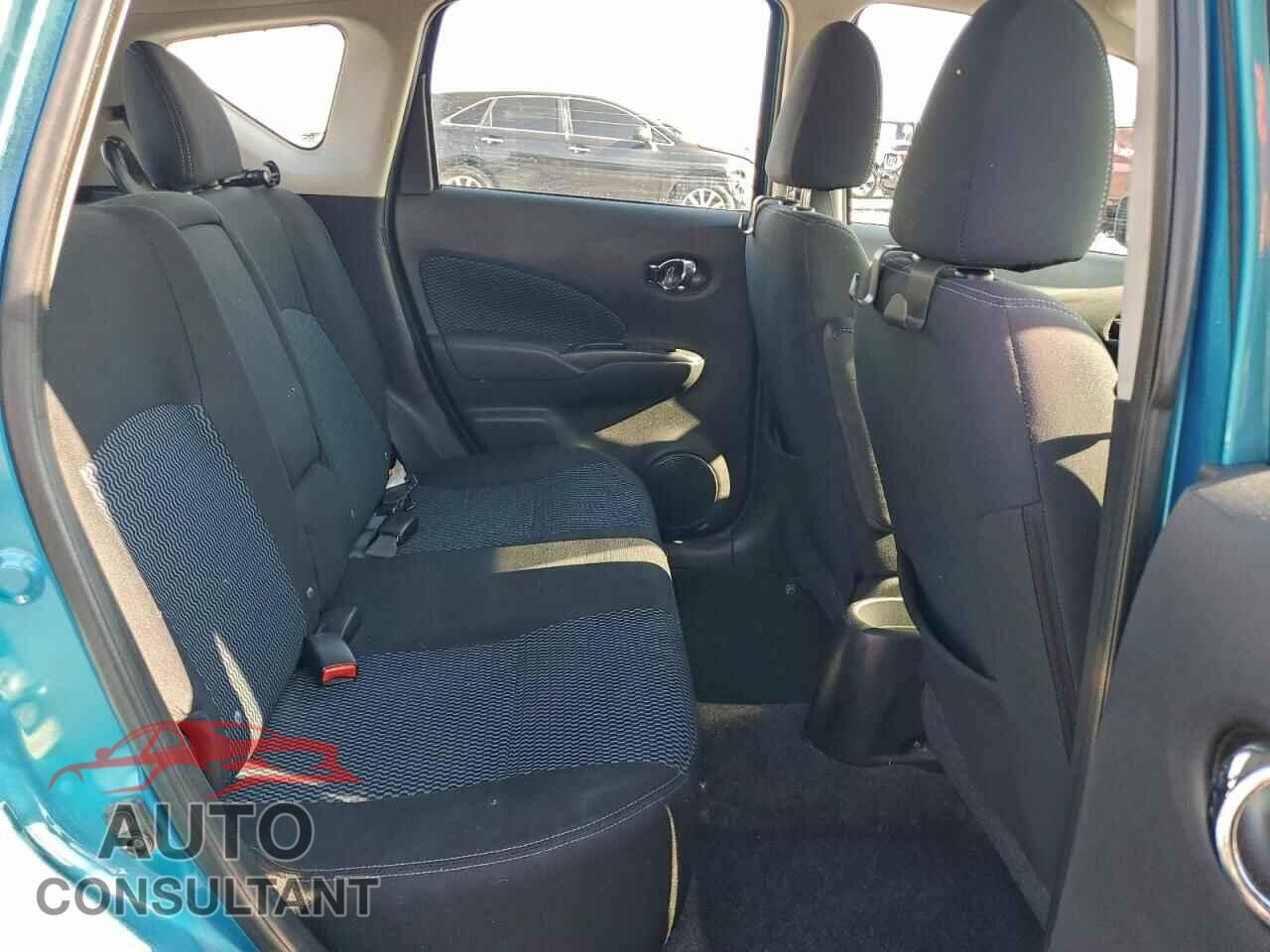 NISSAN VERSA 2015 - 3N1CE2CP7FL425846