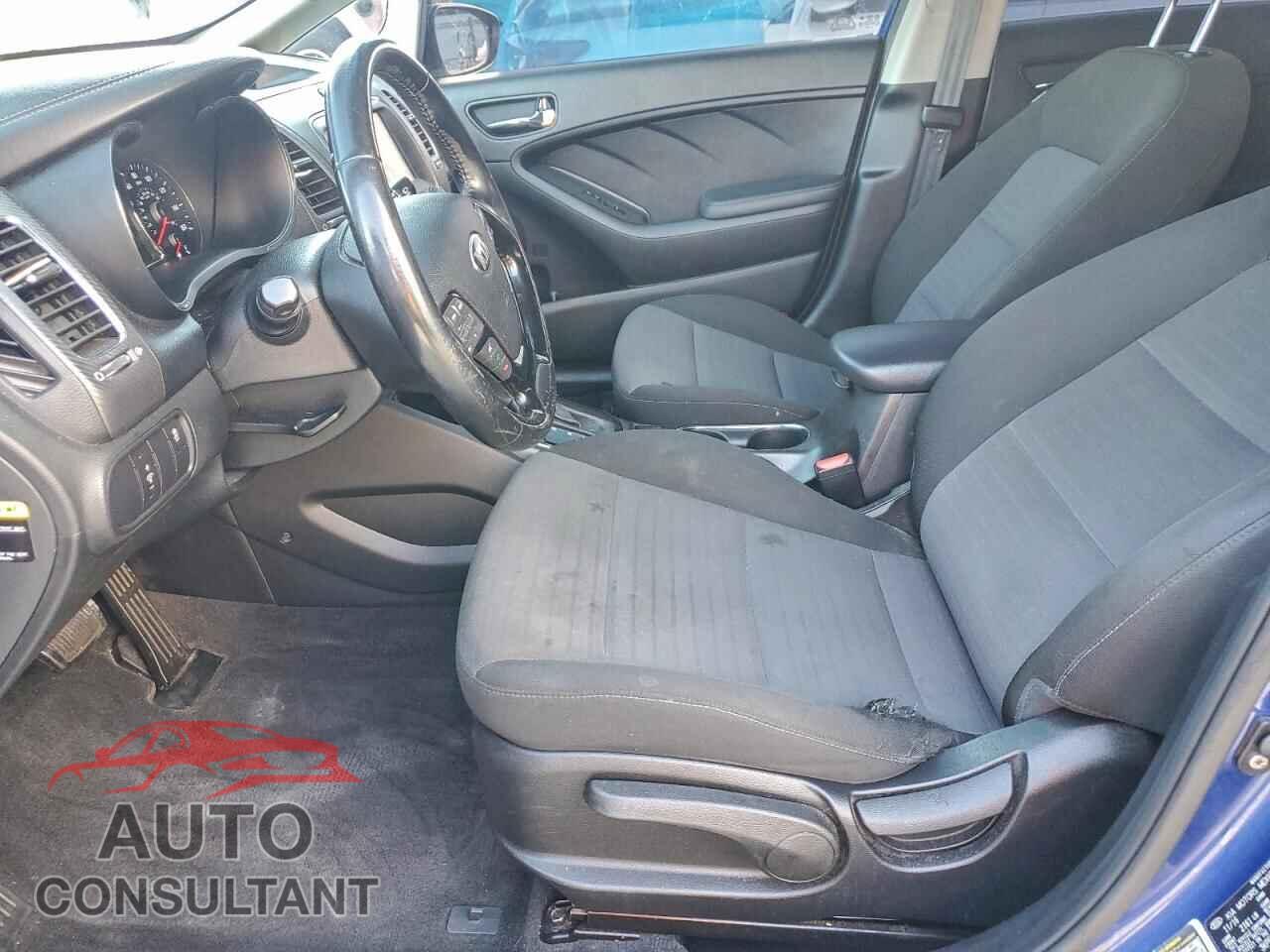 KIA FORTE 2017 - 3KPFL4A76HE084106