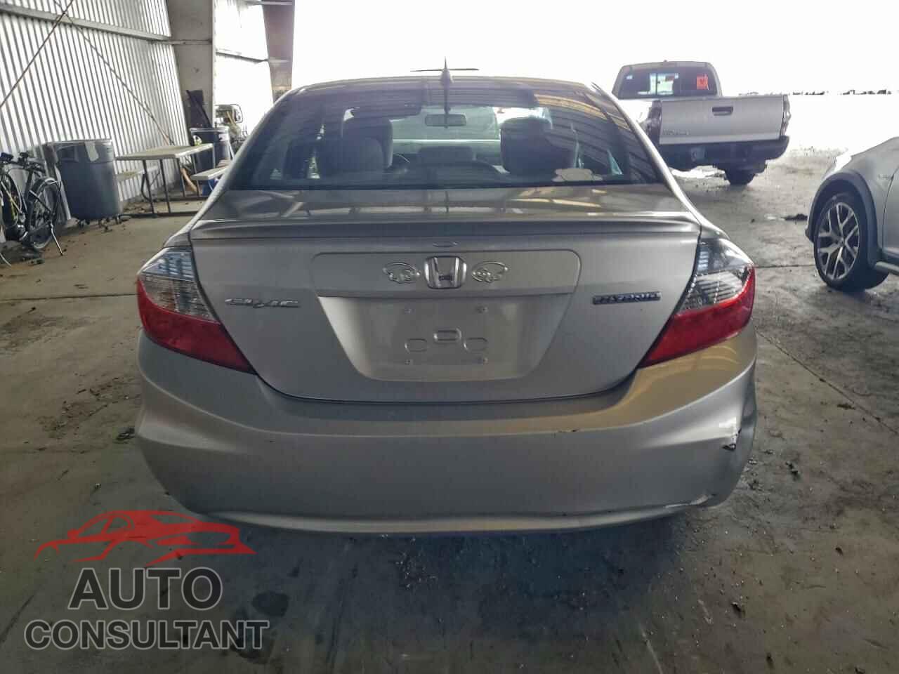 HONDA CIVIC 2012 - JHMFB4F23CS005527