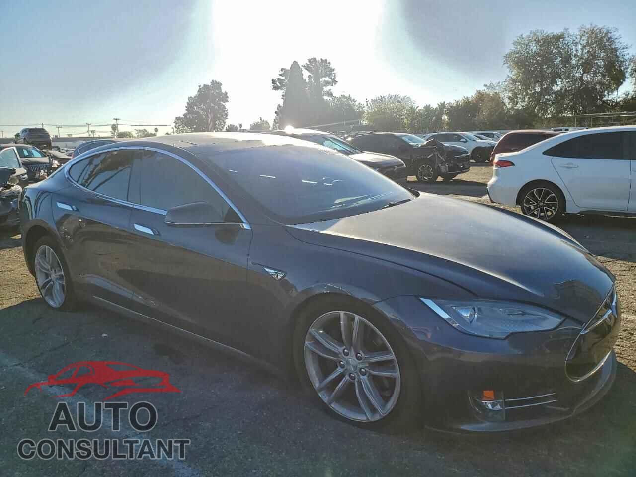 TESLA MODEL S 2016 - 5YJSA1E20GF125744