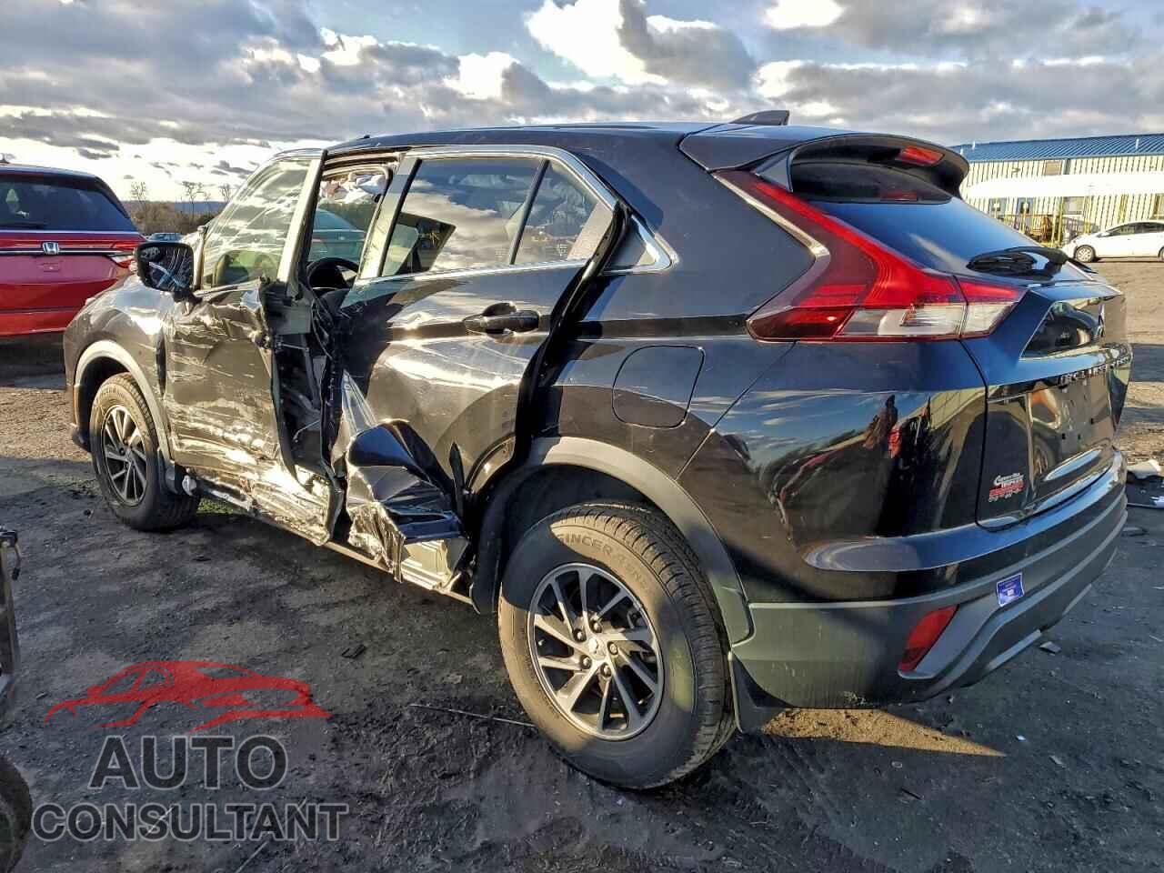 MITSUBISHI ECLIPSE 2023 - JA4ATUAA4PZ024635