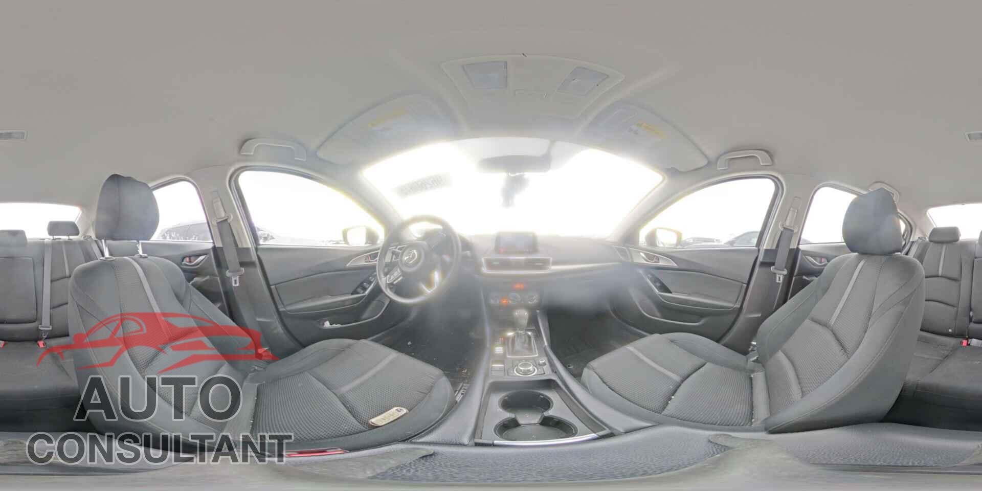 MAZDA 3 2017 - 3MZBN1U76HM152913