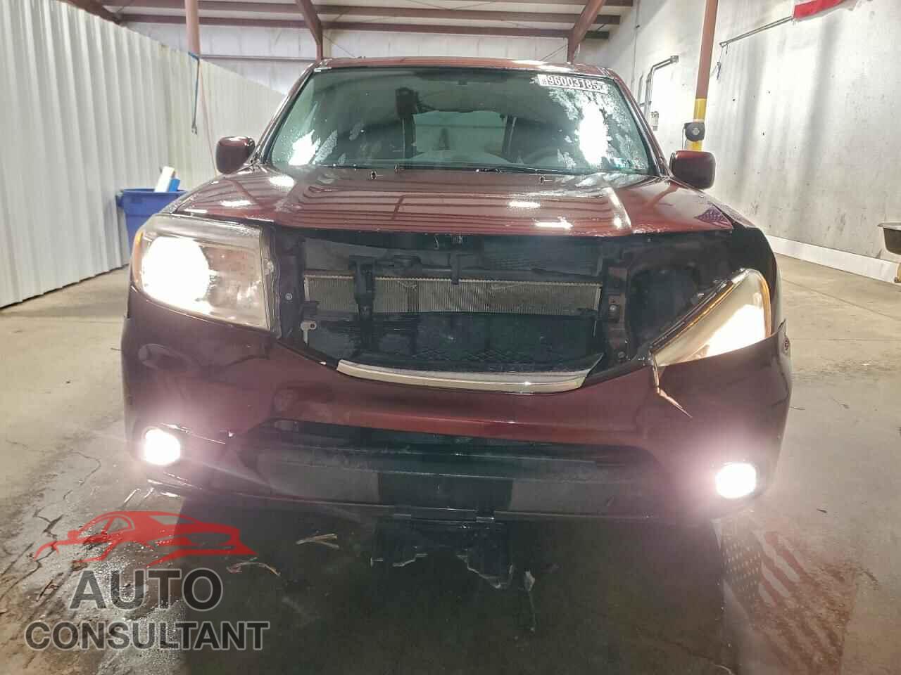 HONDA PILOT 2014 - 5FNYF4H9XEB032734