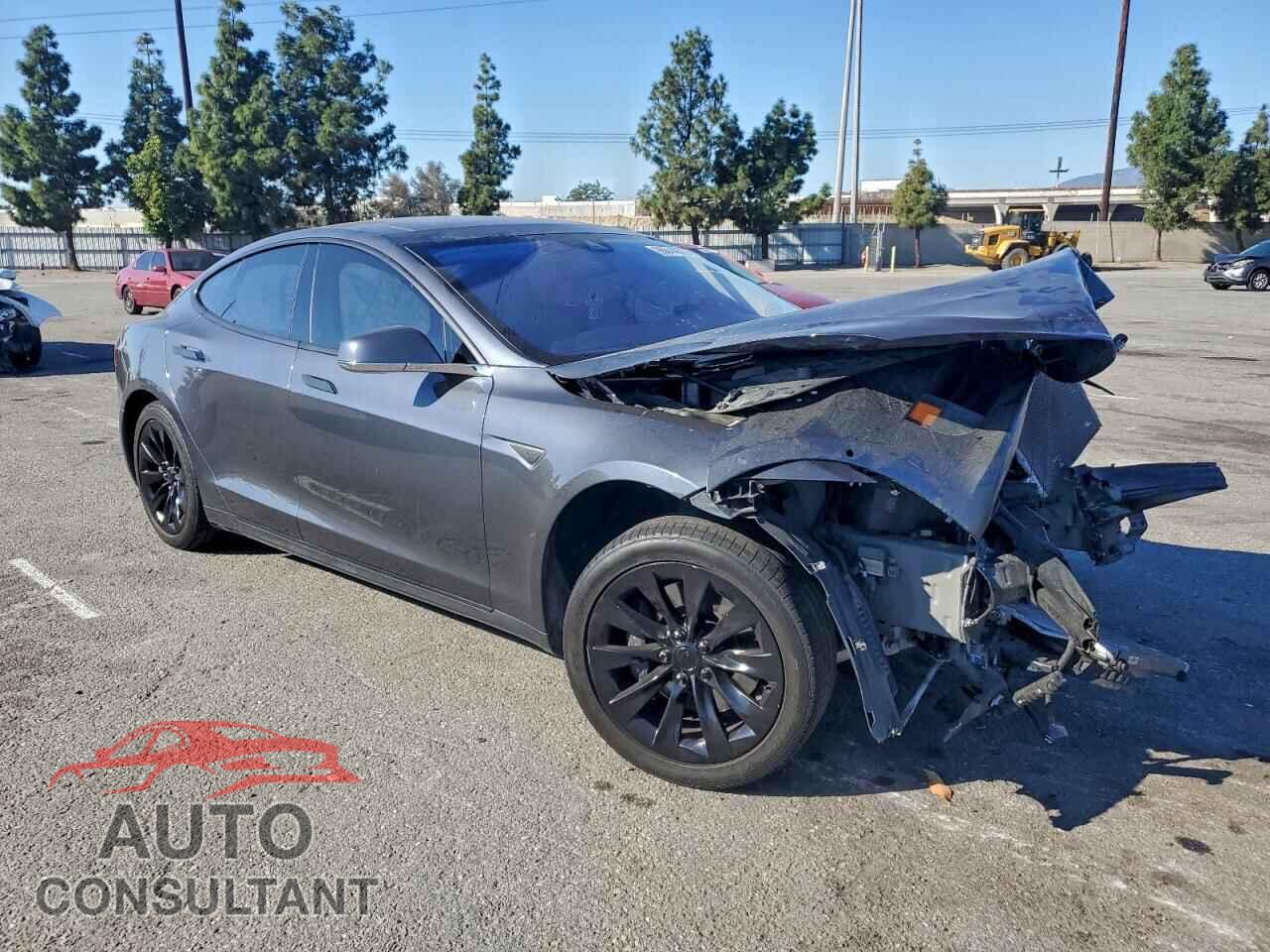 TESLA MODEL S 2016 - 5YJSA1E15GF147827