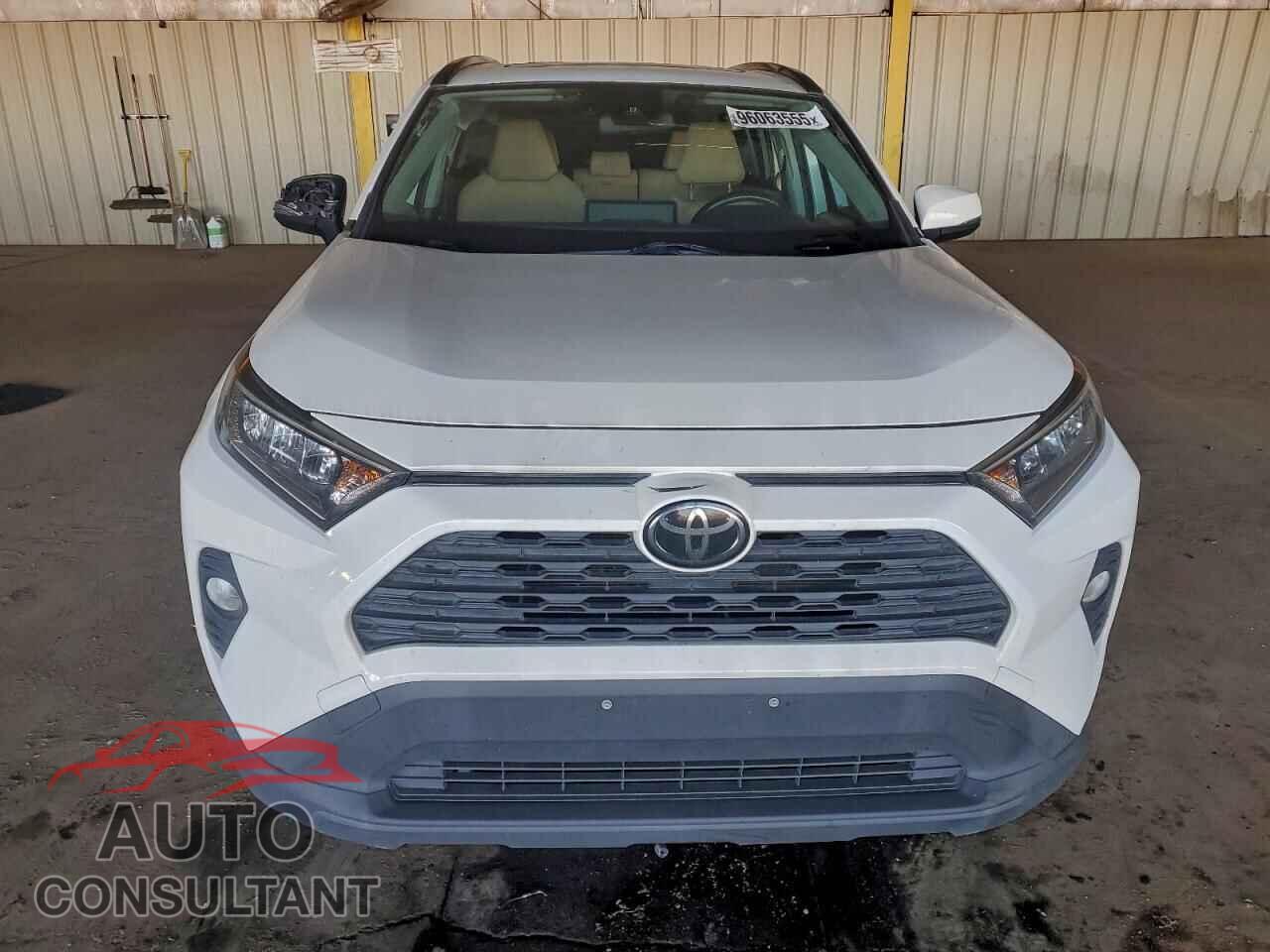 TOYOTA RAV4 2019 - JTMP1RFV5KD025166