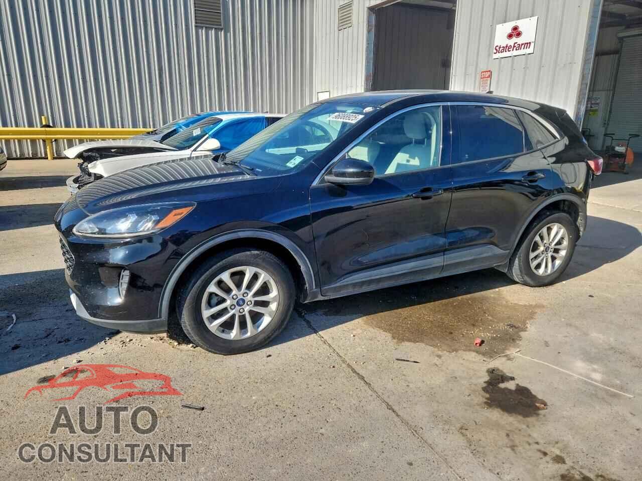 FORD ESCAPE 2020 - 1FMCU0G69LUA23314